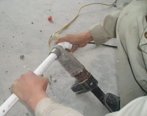 郑州漏水维修电话